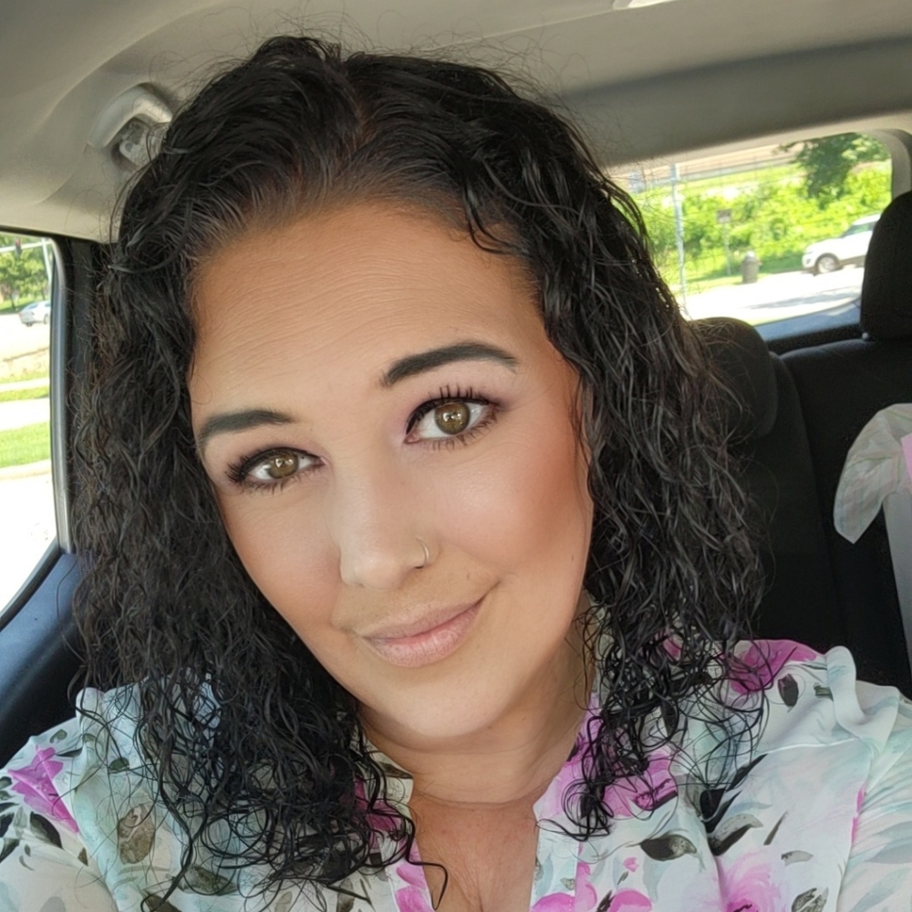 Meet your Posher, Dana